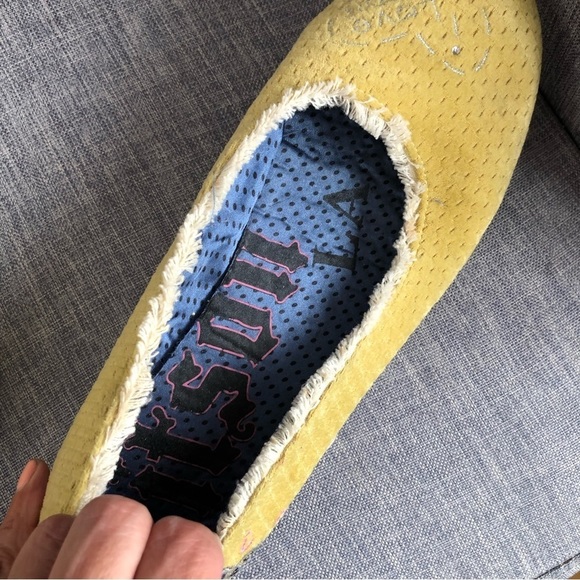 Vintage Y2K Kitson LA yellow velvet embellished ballet flats 8.5 - Picture 9 of 9